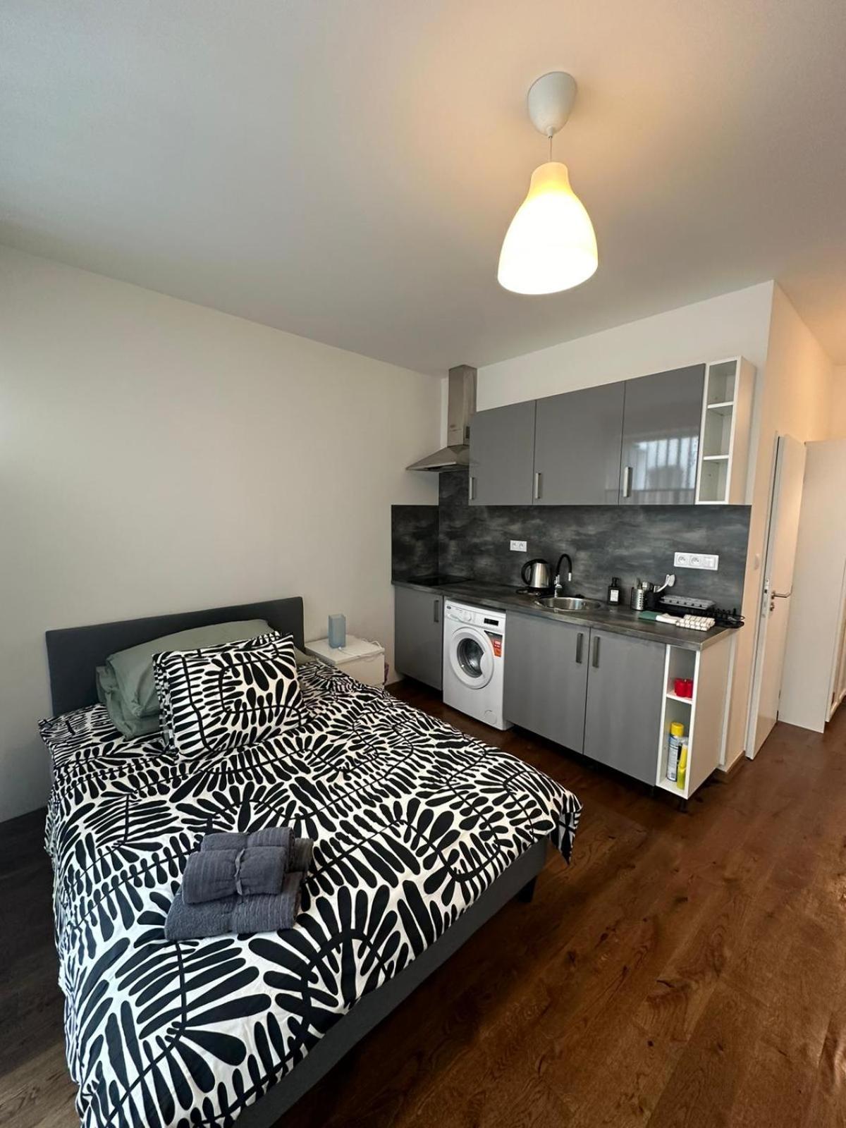 Centre-residence Krakovska * Praha