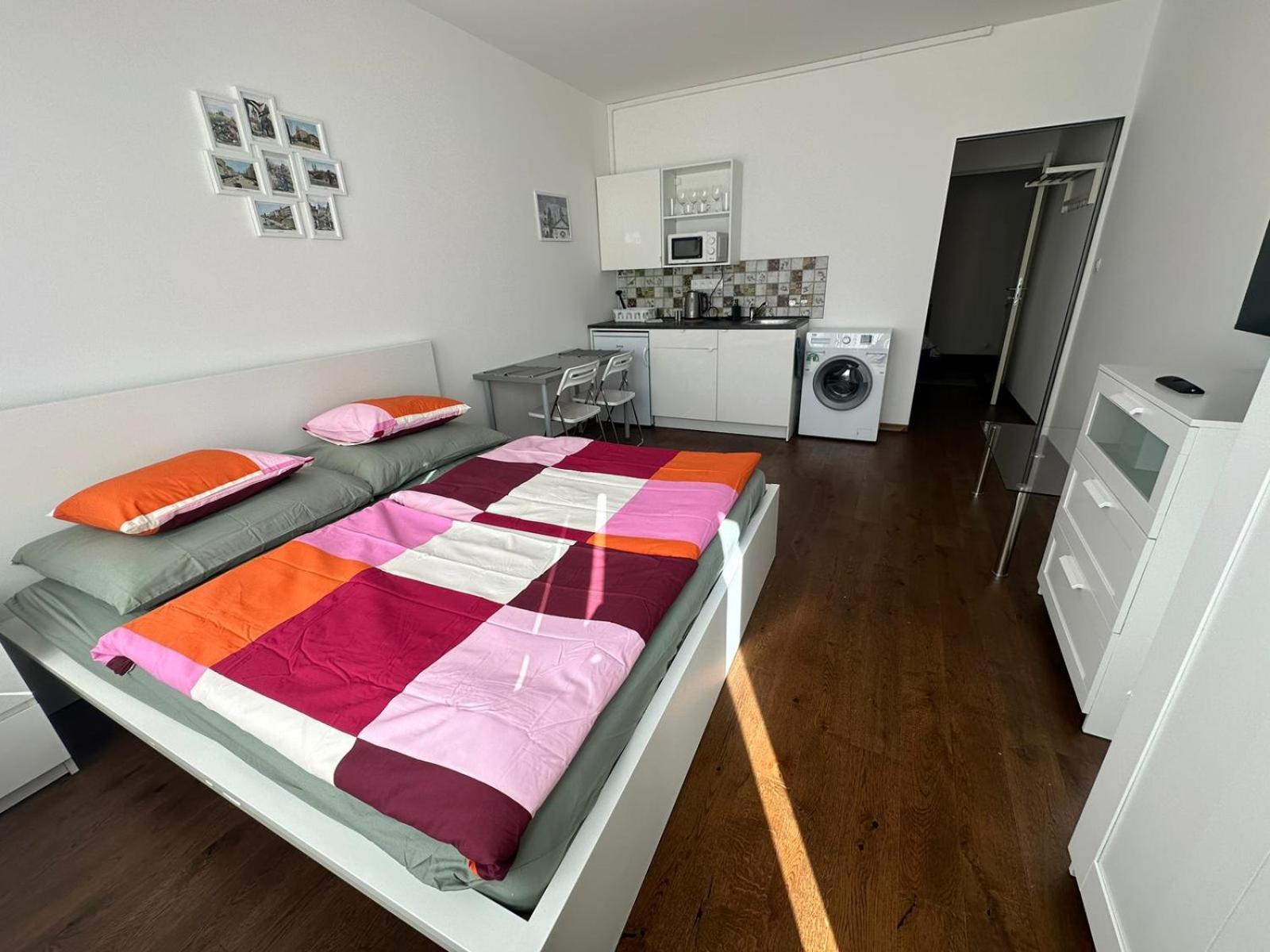 Apartment Center - Moderna *