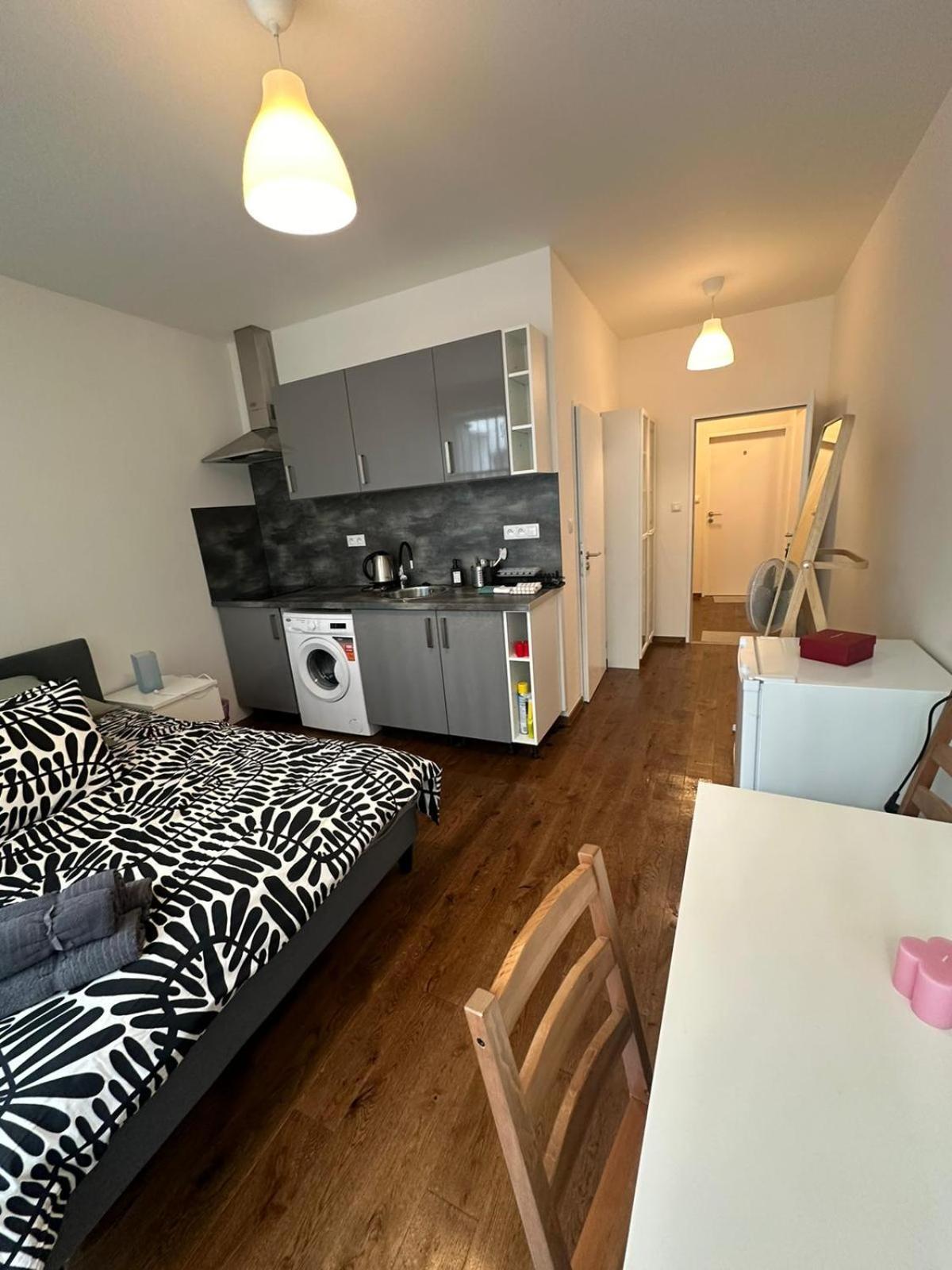 Apartment Center - Moderna Prag